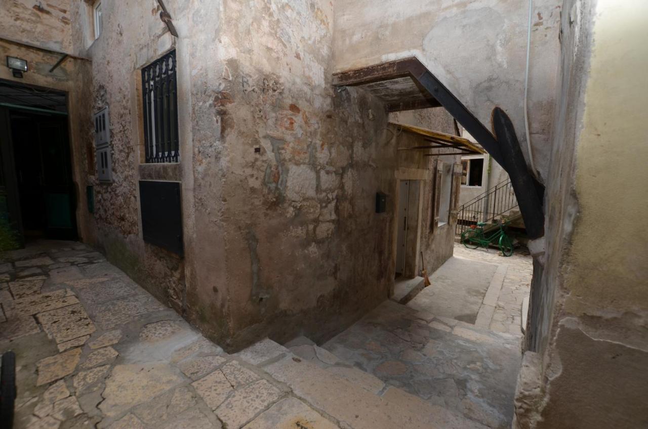 Rooms Grga Ρόβινι Δωμάτιο φωτογραφία